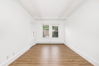 1730 Commonwealth Ave, Unit 7 in Boston, MA - Building Photo - Building Photo