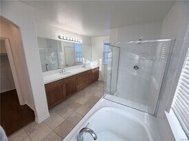 2763 Maricopa St in Torrance, CA - Building Photo