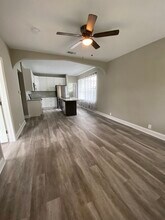 1611 E 18th Ave in Tampa, FL - Foto de edificio - Building Photo