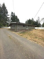 3070 NW Paul Benjamin Rd in Bremerton, WA - Building Photo