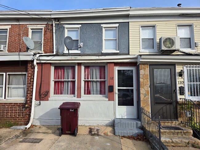 property at 112 N Scott St