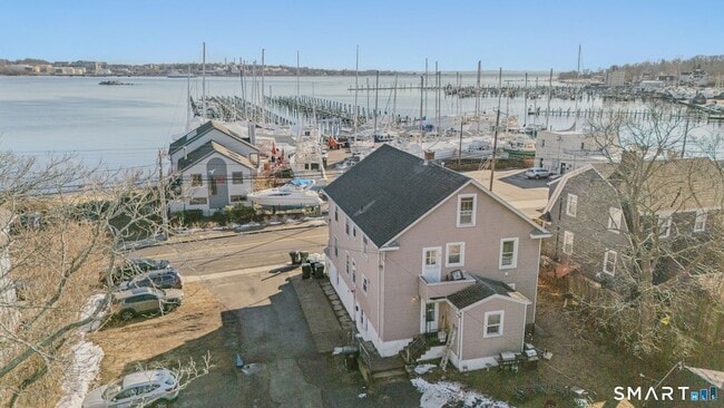 property at 113 Pequot Ave