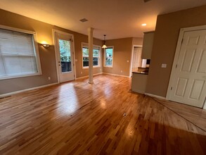 2358 Birch Ln in Eugene, OR - Building Photo - Building Photo
