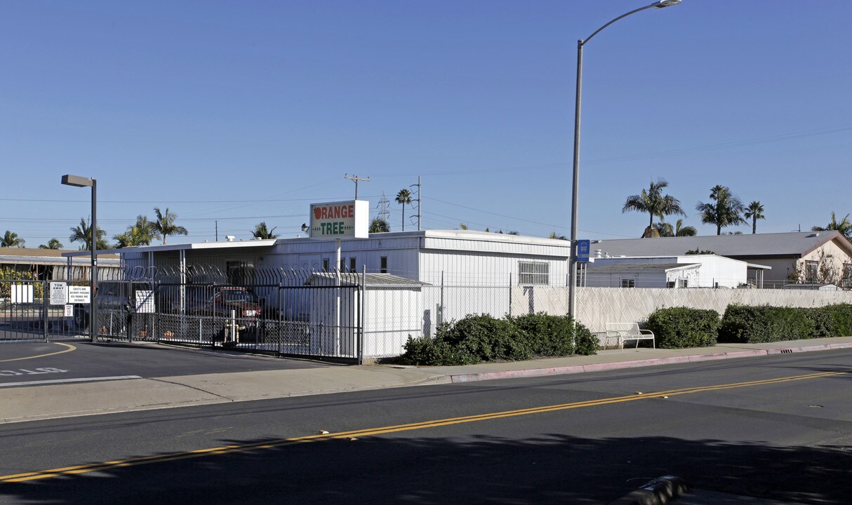 Orange Tree Mobile Home in Chula Vista, CA - Foto de edificio