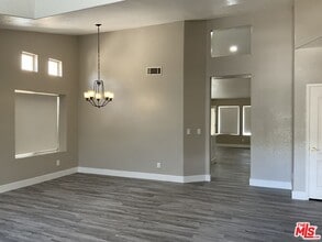 9248 Camphor Tree Ct in Corona, CA - Building Photo - Building Photo