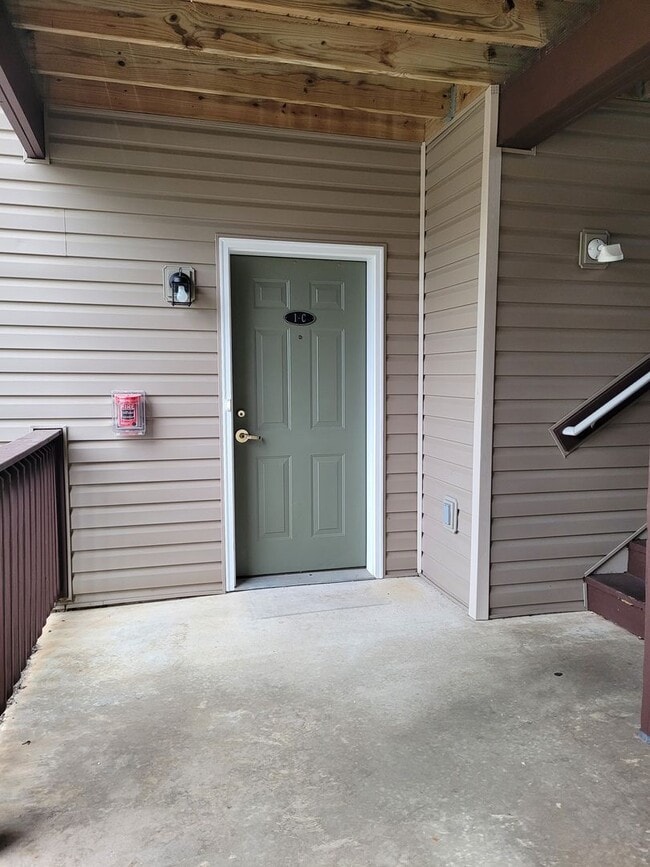 670 Bassett Dr in Chambersburg, PA - Building Photo - Building Photo