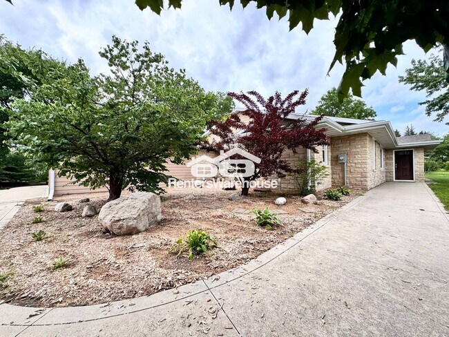 property at 4070 NE Alice's Rd