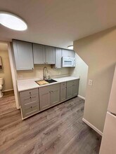 1155 W Hendrickson Rd in Sequim, WA - Building Photo - Building Photo