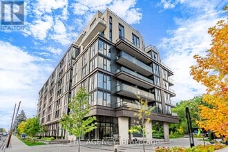 250 Lawrence Ave E in Toronto, ON - Building Photo - Building Photo