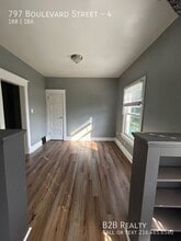 797 Boulevard St in Akron, OH - Building Photo - Building Photo