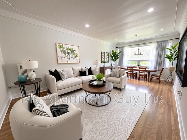 property at 220 W 19th St