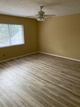 9633 Crosley Farm Dr in Cincinnati, OH - Building Photo - Building Photo