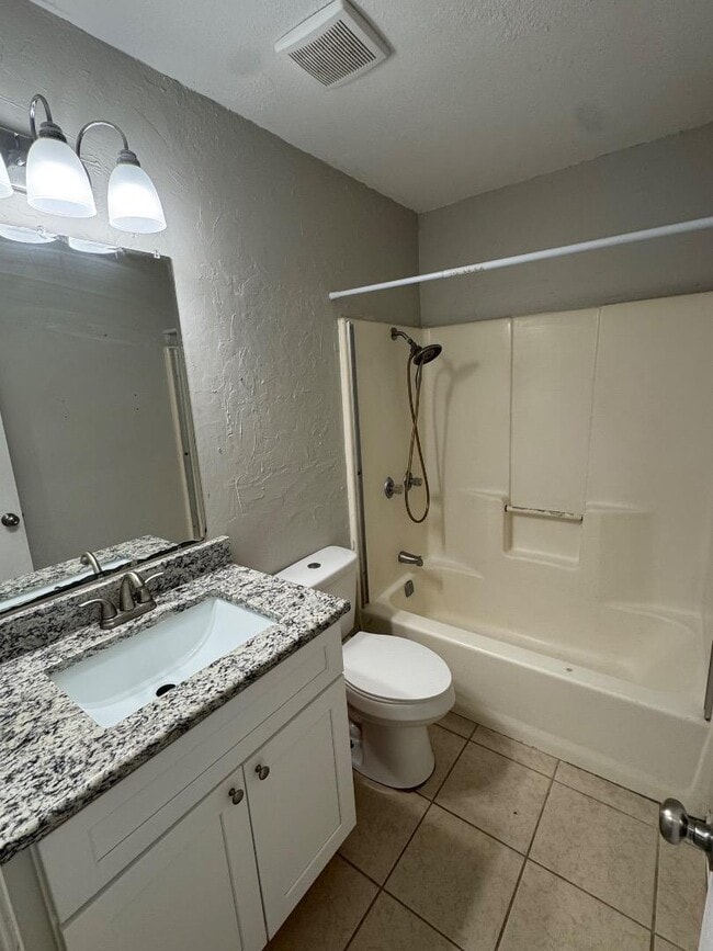 3733 Stoneridge Dr in Flint, TX - Building Photo - Building Photo