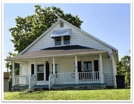 1806 11th St in Bedford, IN - Building Photo