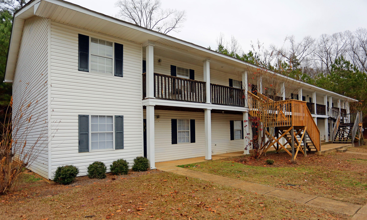 Springhill Apartments in Tuscaloosa, AL - Building Photo