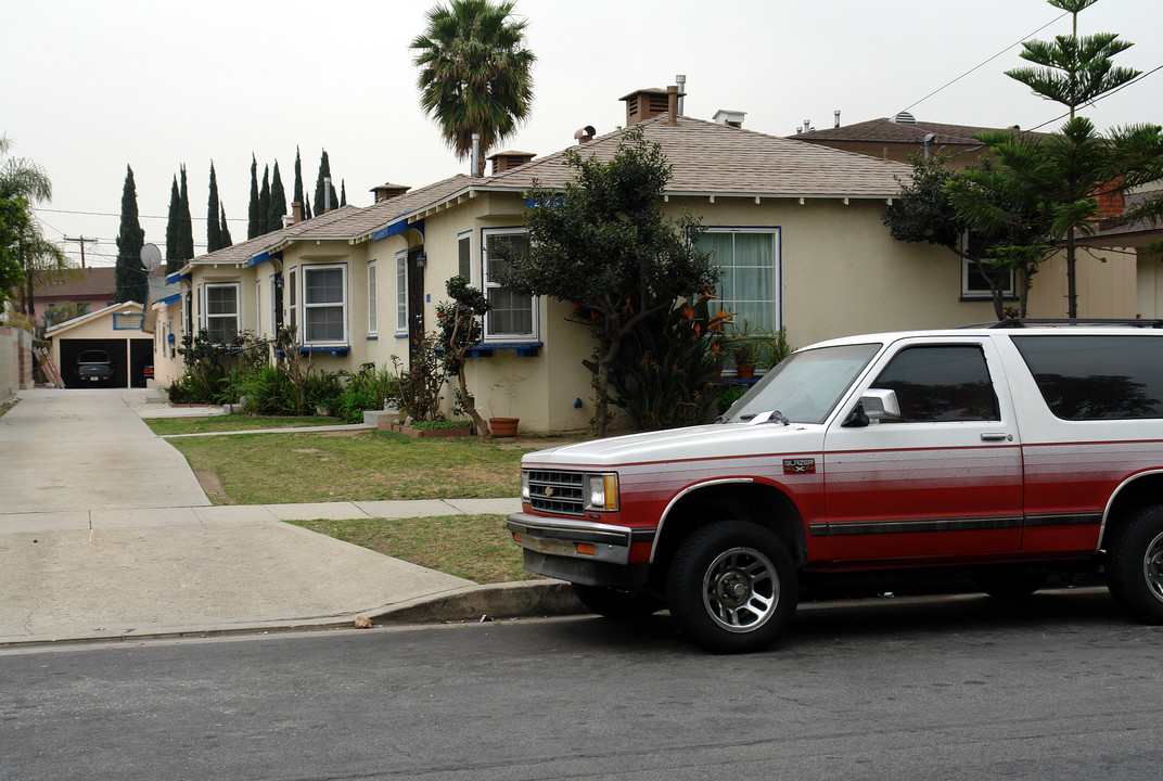 226 E Tamarack Ave in Inglewood, CA - Foto de edificio