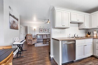 143 Vixen Cir in Branson, MO - Foto de edificio - Building Photo