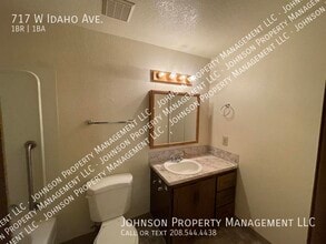 717 W Idaho Ave in Meridian, ID - Building Photo - Building Photo