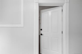 1 Elizabeth Pl in Nyack, NY - Foto de edificio - Building Photo