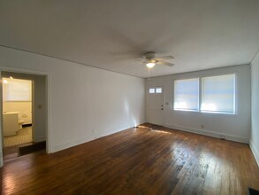 3851 Capers Ave in Columbia, SC - Building Photo - Building Photo