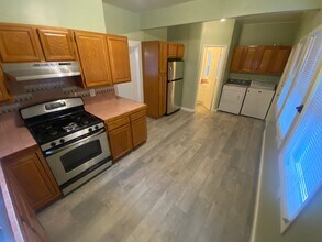 2113 Ashby Ave in Berkeley, CA - Building Photo - Building Photo