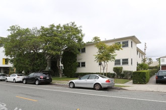 2243-2247 28th St in Santa Monica, CA - Building Photo - Building Photo