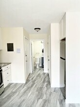 1027 Commonwealth Avenue in Boston, MA - Foto de edificio - Building Photo