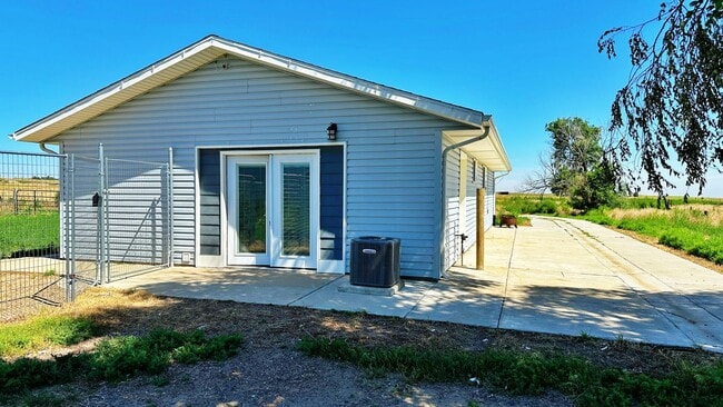 property at 4100 Horseshoe Dr