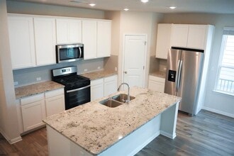 278 Lost Mine Peak Ln in Dripping Springs, TX - Building Photo - Building Photo