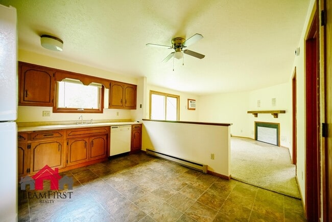 488 S Good Hope Rd in De Pere, WI - Building Photo - Building Photo