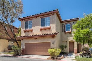 8920 Topaz Springs Ct in Las Vegas, NV - Building Photo