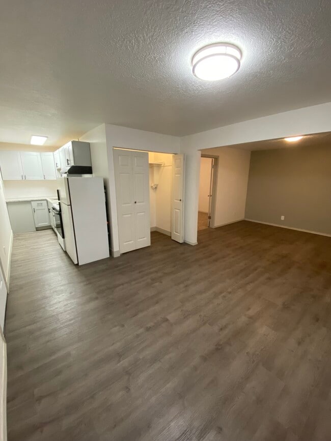 property at 7761 SE Otty St