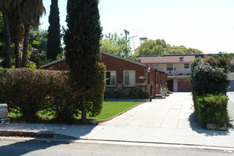 206 W Palmer Ave in Glendale, CA - Building Photo - Building Photo