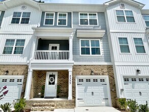 4333 Pinter Ln in Norfolk, VA - Building Photo - Building Photo