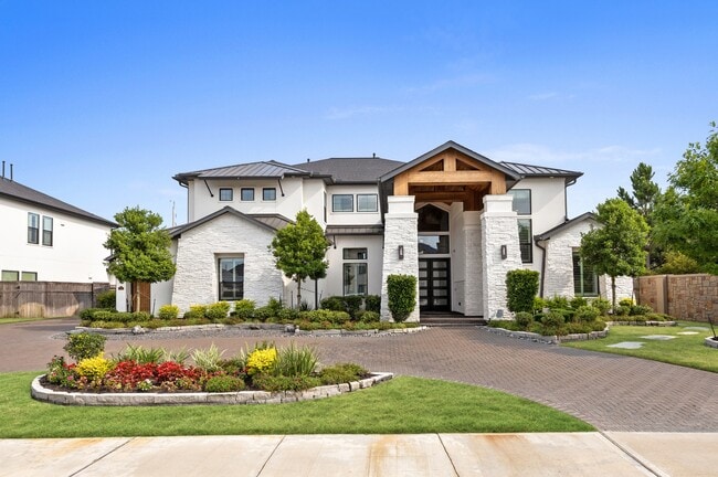27927 Indigo Ridge Dr