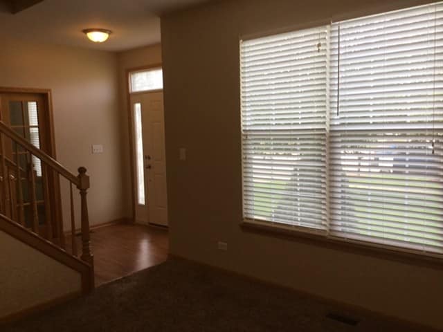 2302 High Ridge Ln in Yorkville, IL - Building Photo - Building Photo