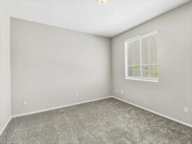 3326 Chesterbrook Ct in Las Vegas, NV - Building Photo