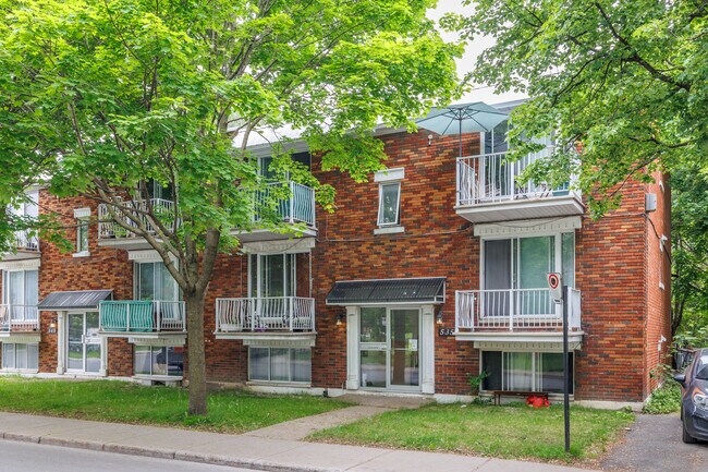 545 Fleury Rue O