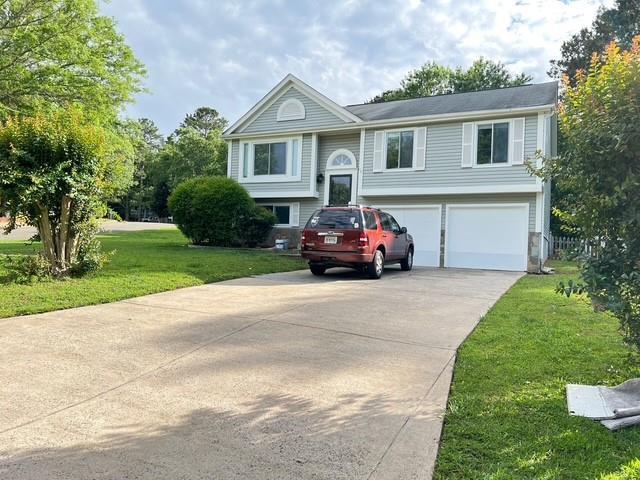 property at 10545 Willow View Cir