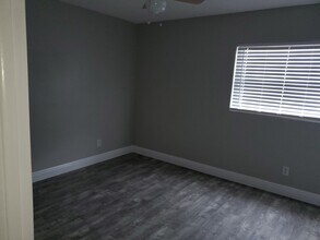 3826 E Michigan St in Orlando, FL - Building Photo - Building Photo