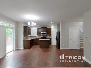 16718 16th Ave E in Spanaway, WA - Building Photo - Building Photo