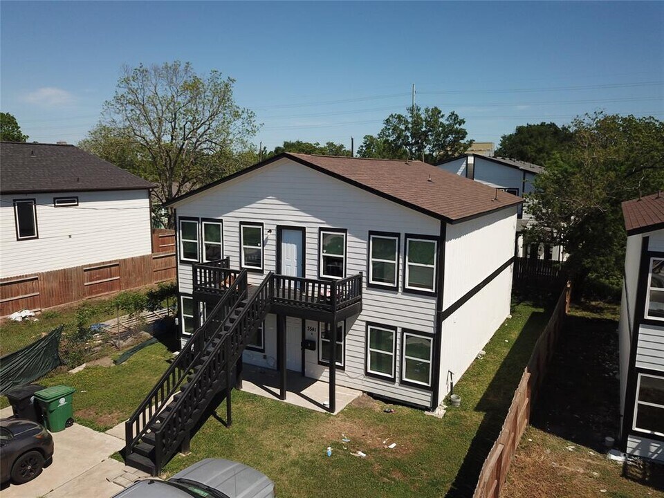 3541 Mt Pleasant St in Houston, TX - Building Photo