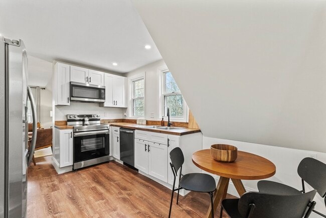 property at 1142 Washington St