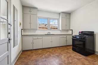 570 Caddo St in Baton Rouge, LA - Building Photo - Building Photo