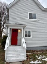 148 Beyne St in Mount Clemens, MI - Building Photo