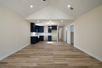 18711 Ratho Ct in Conroe, TX - Foto de edificio - Building Photo