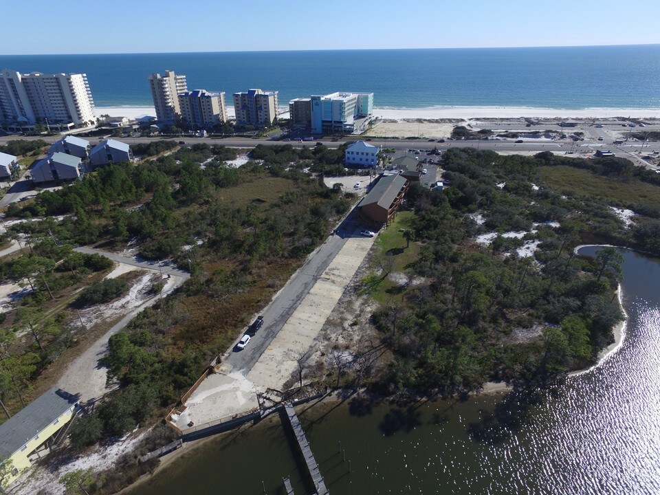 Island Dunes Resort in Orange Beach, AL - Building Photo