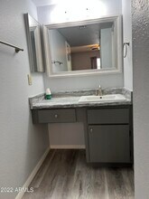 4444 E Paradise Vlg Pkwy S in Phoenix, AZ - Building Photo - Building Photo