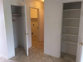 121 Ansleys Way in Kyle, TX - Building Photo - Building Photo