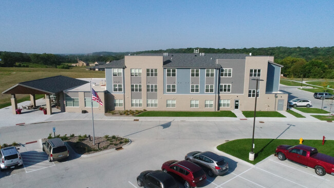 Graceview Courtyard, A 55+ Community in Council Bluffs, IA - Building Photo - Building Photo